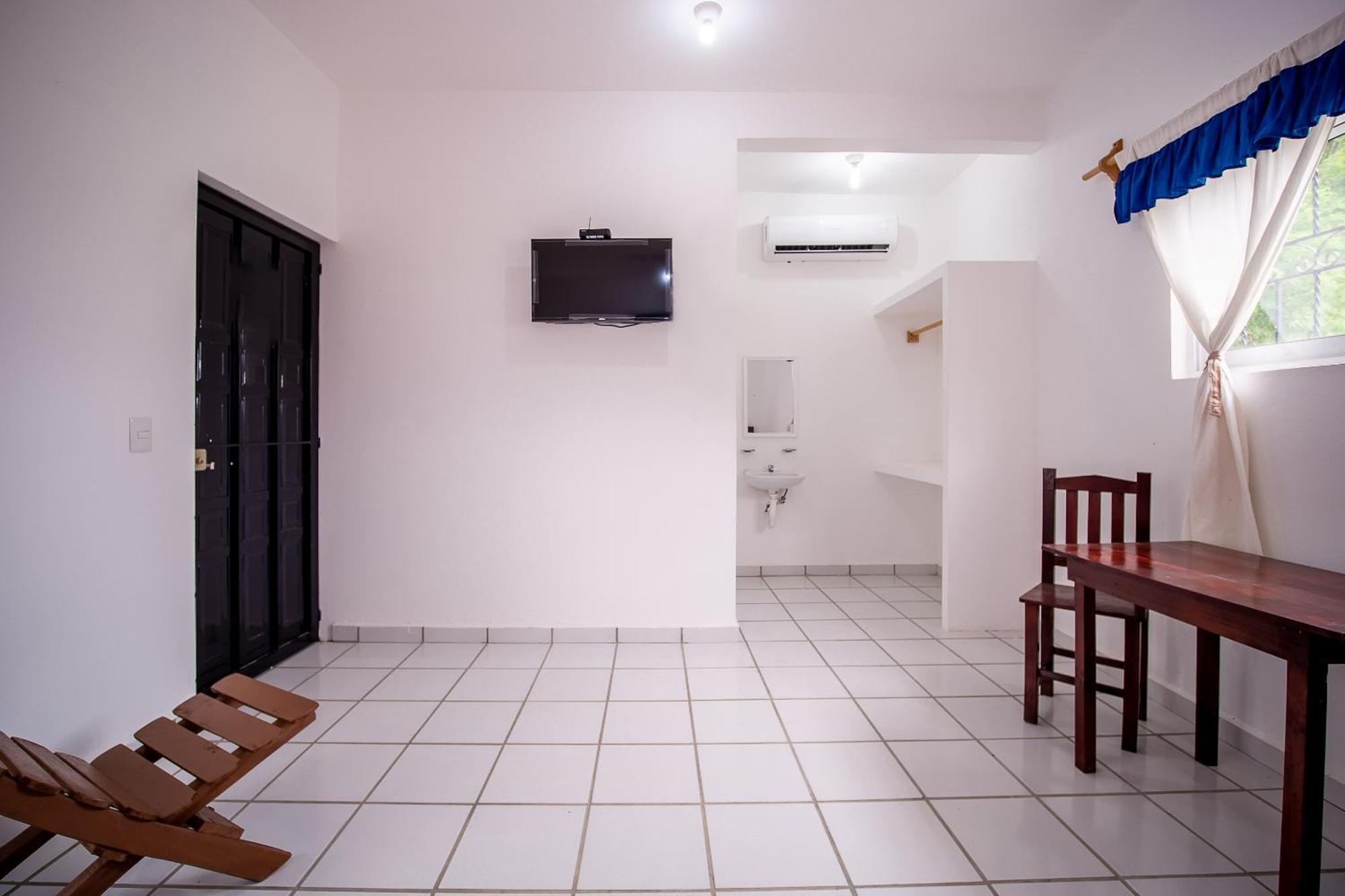 Oyo Hotel Posada San Vicente, Huatulco Santa María Huatulco المظهر الخارجي الصورة